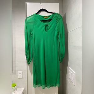 Size XS emerald green Alice + Olivia silk mini dress